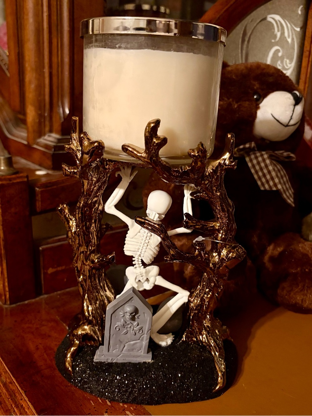 Halloween Bath & Body Works Skeleton Candle Holder - Picture 3 of 5